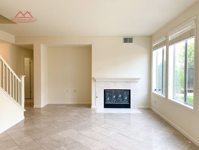 Building Photo - 4016 Lylewood Ct