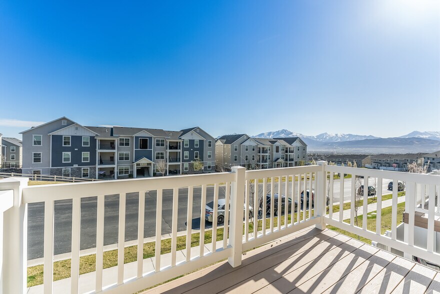 Building Photo - 14549 S Juniper Shade Dr