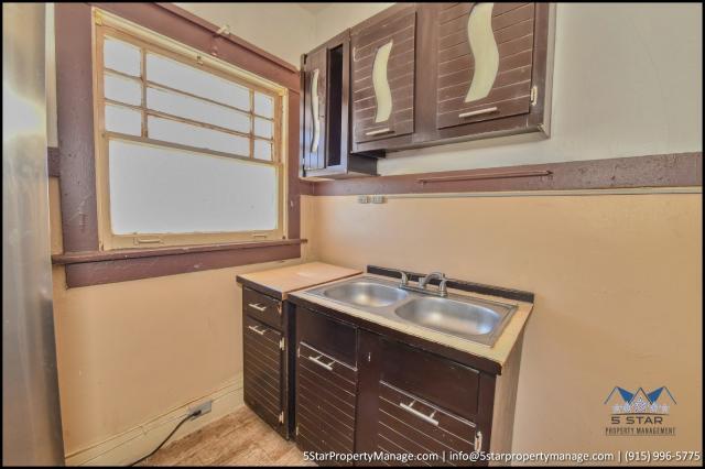 Building Photo - 1 bedroom in El Paso TX 79902