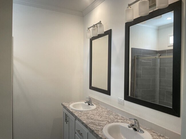 Building Photo - 6902 42nd Trail N