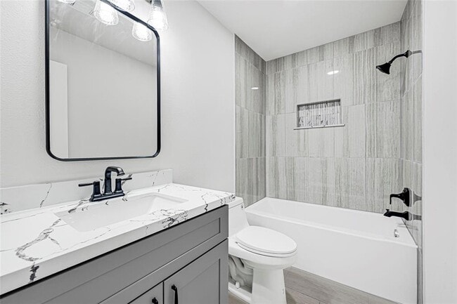 Building Photo - 23818 Lestergate Dr