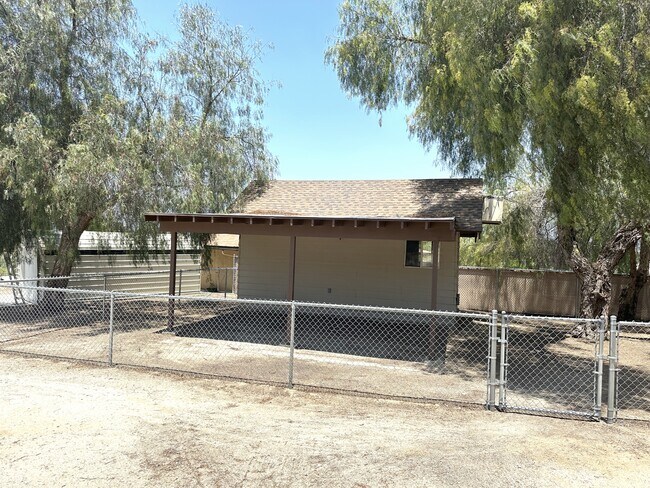 Building Photo - 27289 San Jacinto St