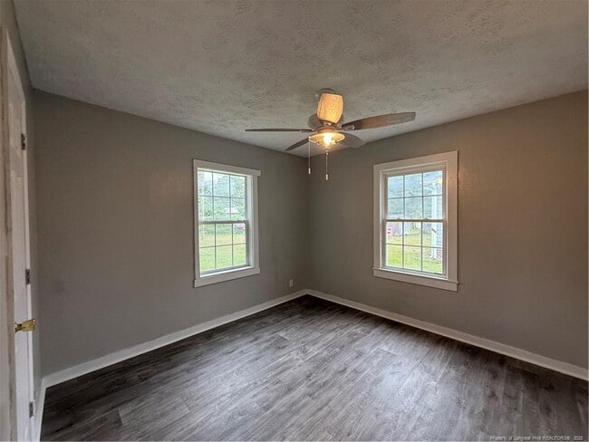 Building Photo - 128 Johnson St