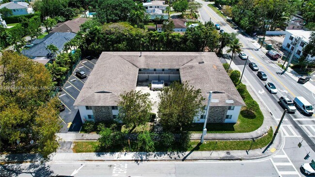 Primary Photo - 6650 Miller Dr