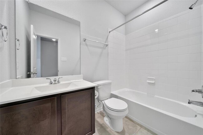 Building Photo - 20975 New Proper Dr