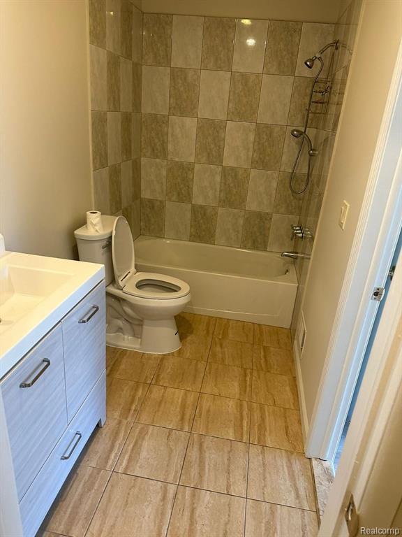 Building Photo - 27860 Berrywood Ln