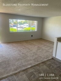 Building Photo - 1653 Savage Rd NE