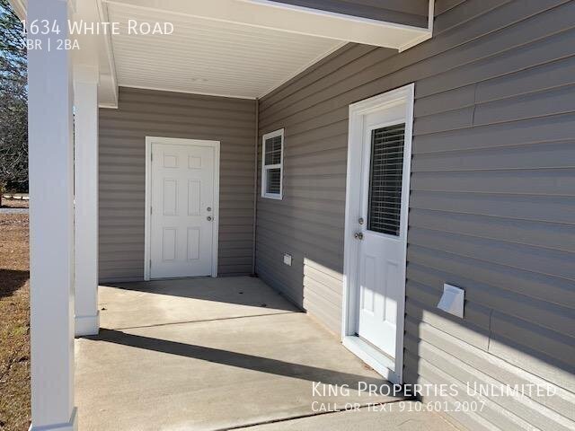 Building Photo - 1634 White Rd