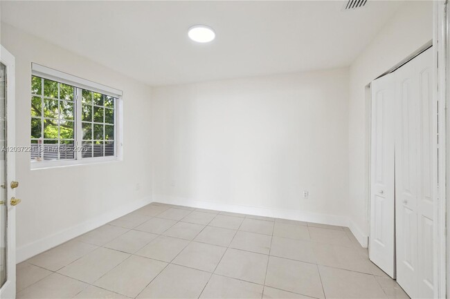 Building Photo - 15130 SW 58th St