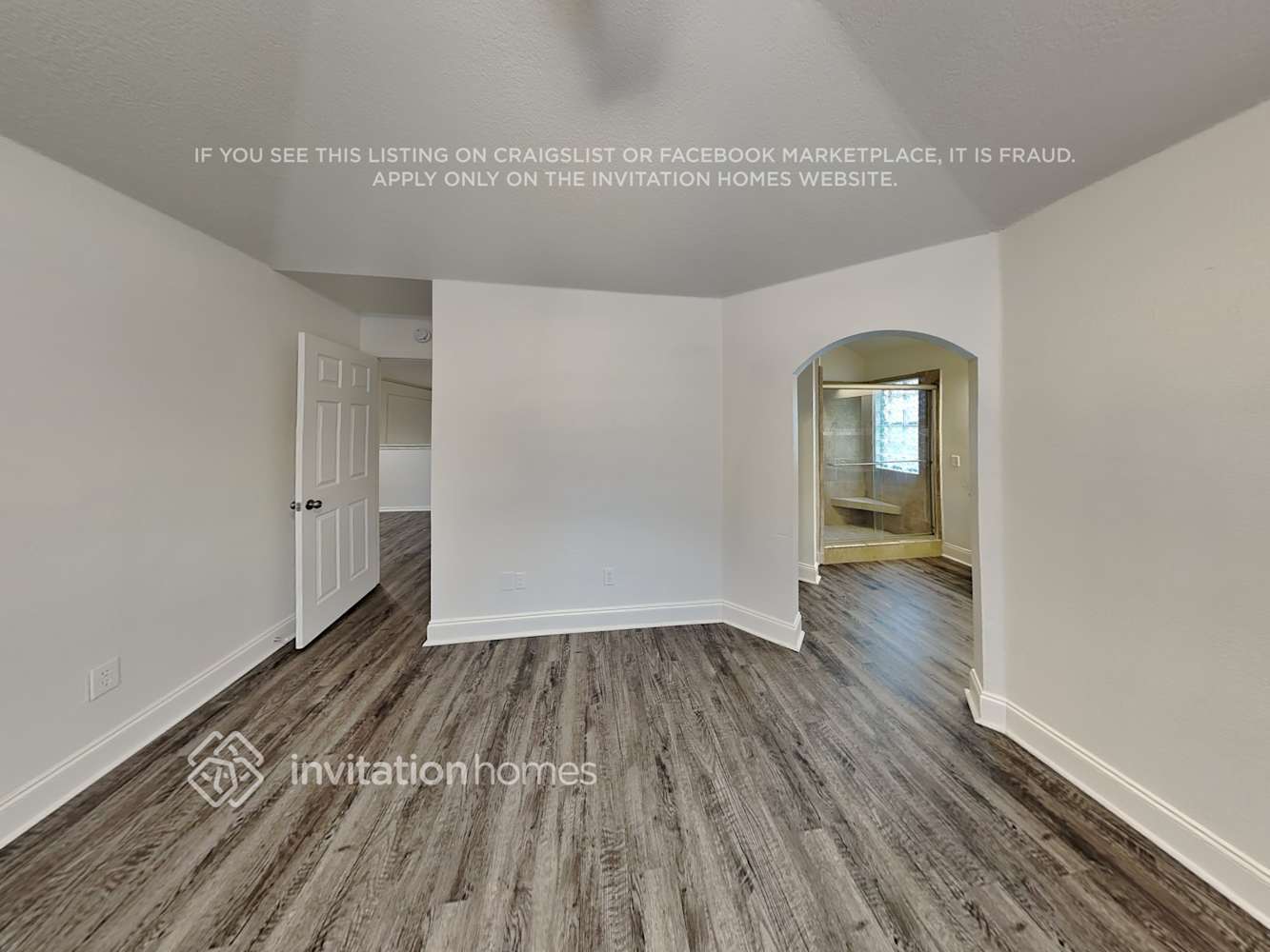 Building Photo - 921 Mockingbird Dr