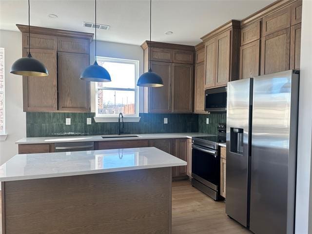 Building Photo - 523 Harris St