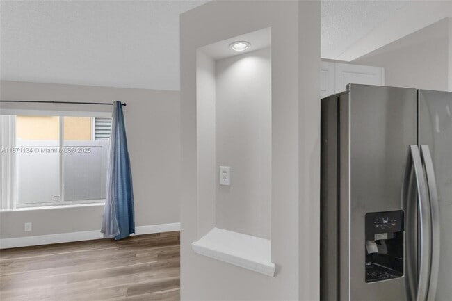 Building Photo - 1592 Salerno Cir