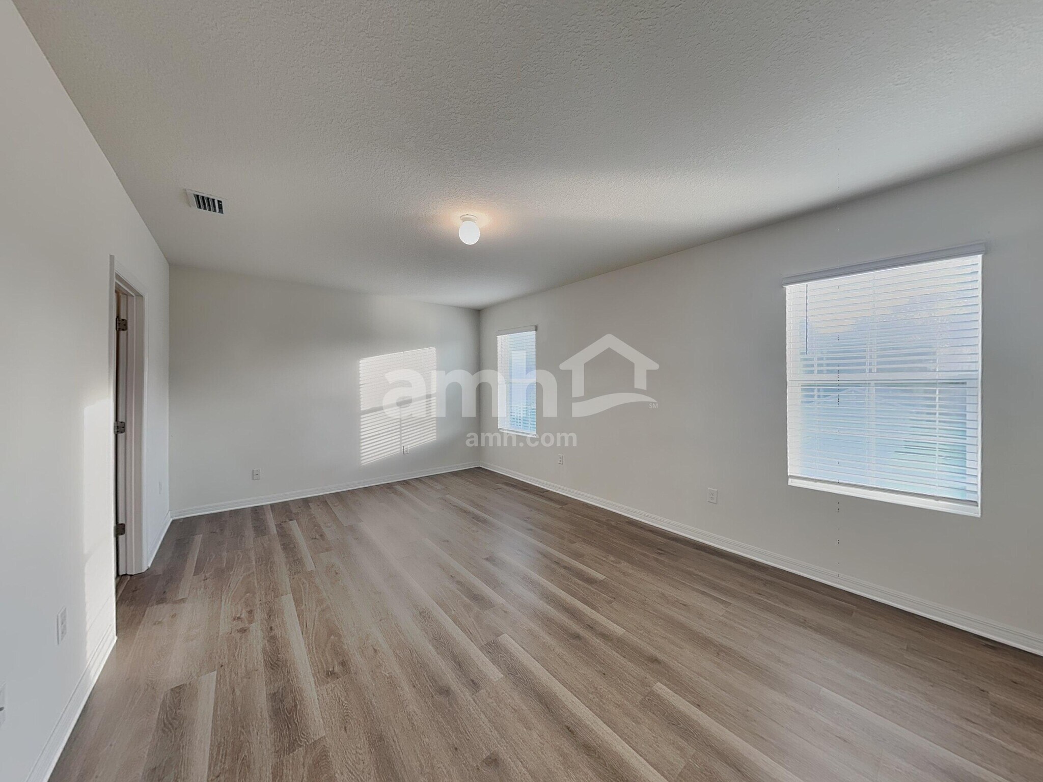 Building Photo - 10927 Carlton Fields Dr