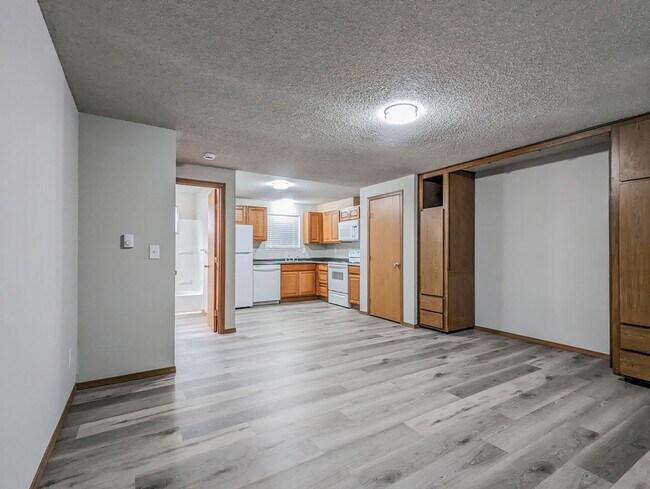 Building Photo - 130 Gilman Ave
