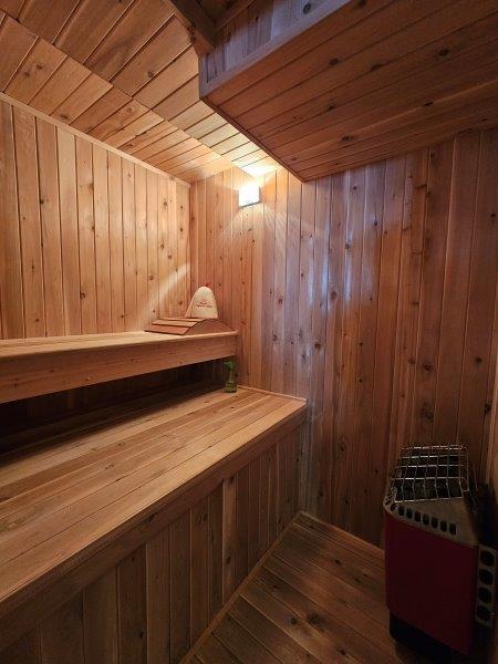 Building Photo - 4540 Redwood Vine Dr