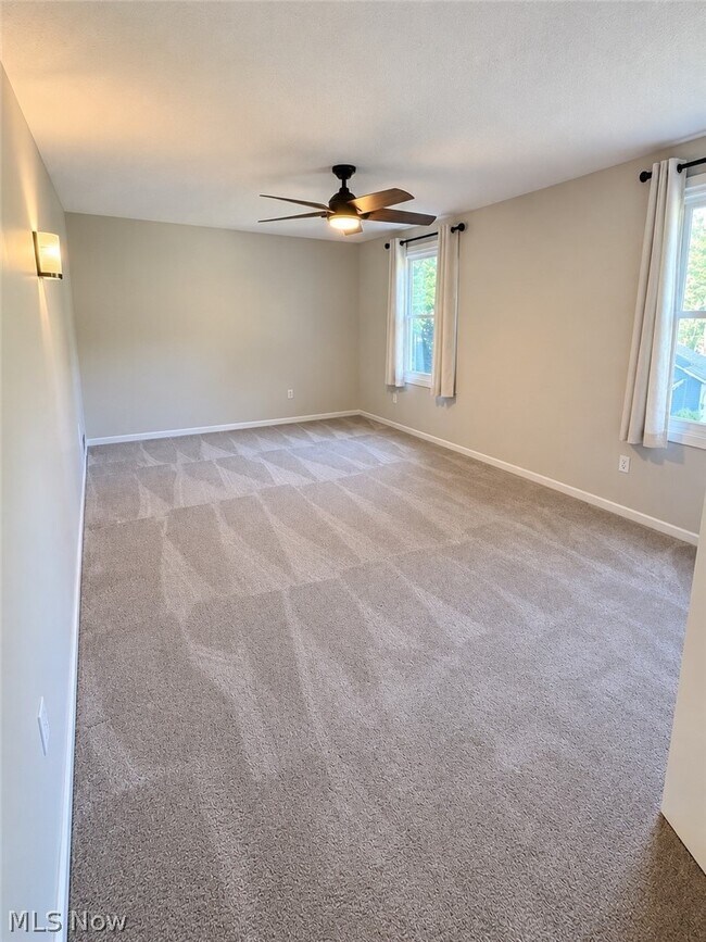 Building Photo - 4542 Briarcliff Trail