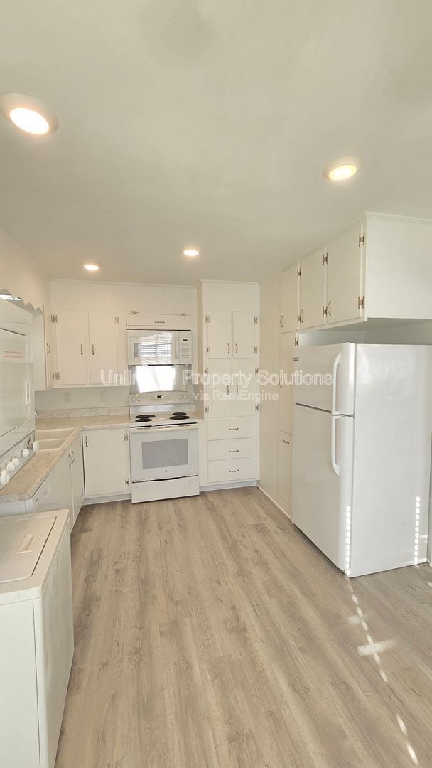 Building Photo - 4936 Wrightsville Ave