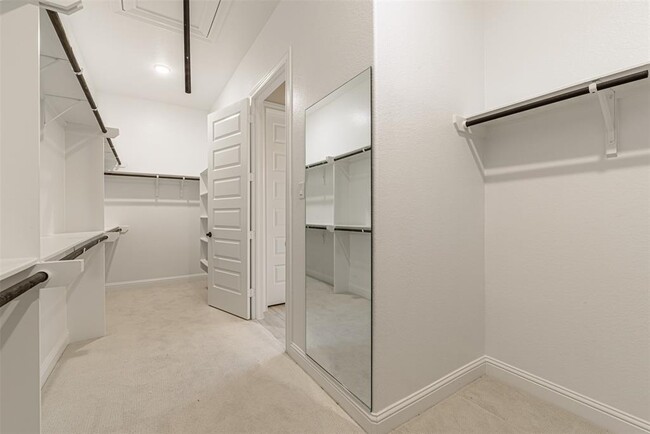 Building Photo - 28225 Beckwood Dr