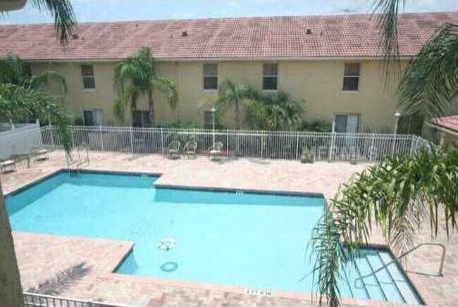 Building Photo - 2 Bedroom 2 Bath in Winter Park AVAILABLE AUGUST 17th!