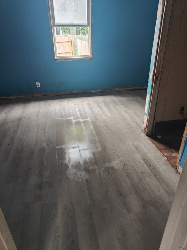 Building Photo - **NO BANK NEEDED- Seller will finance OWN YOUR DREAM HOME NOW