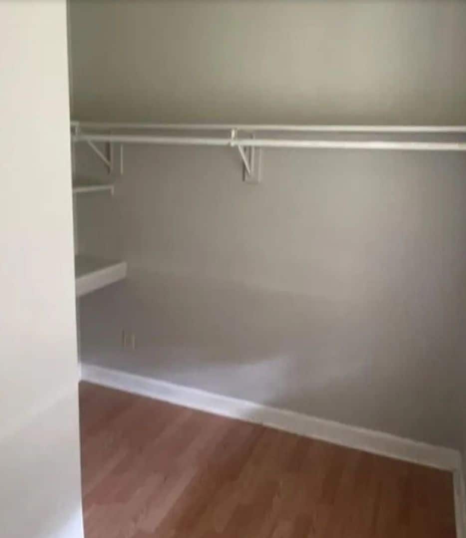 Building Photo - 264 Piney Grove Rd