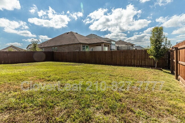 Building Photo - 682 Pond Springs