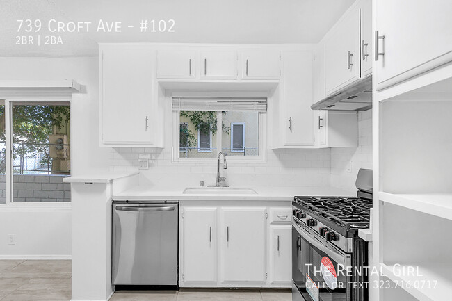 Building Photo - 739 Croft Ave