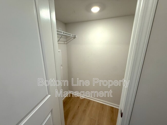 Building Photo - 7025 Running Spg Dr