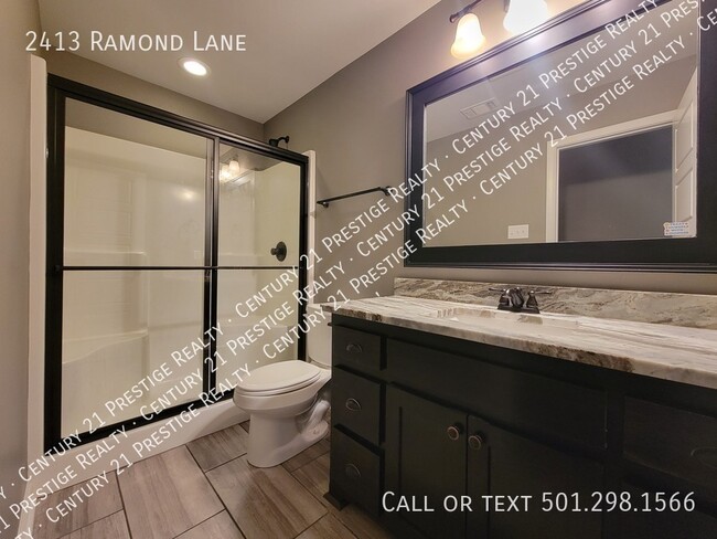 Building Photo - 2413 Ramond Ln
