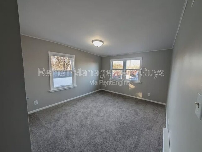 Building Photo - 1093 Breen St