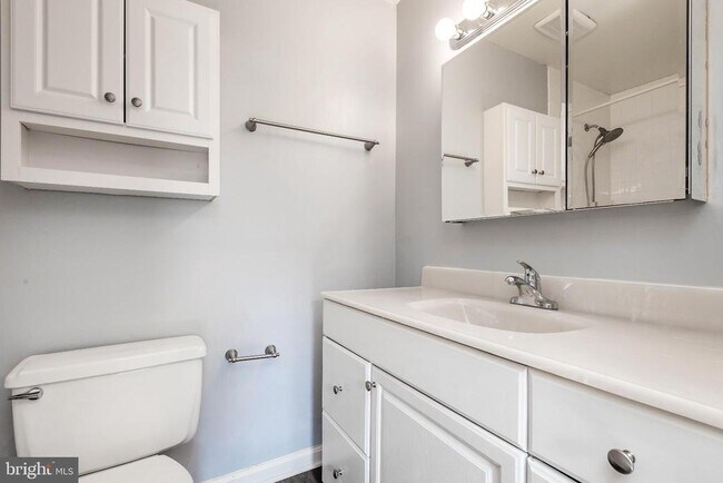 Building Photo - 5438 Ring Dove Ln