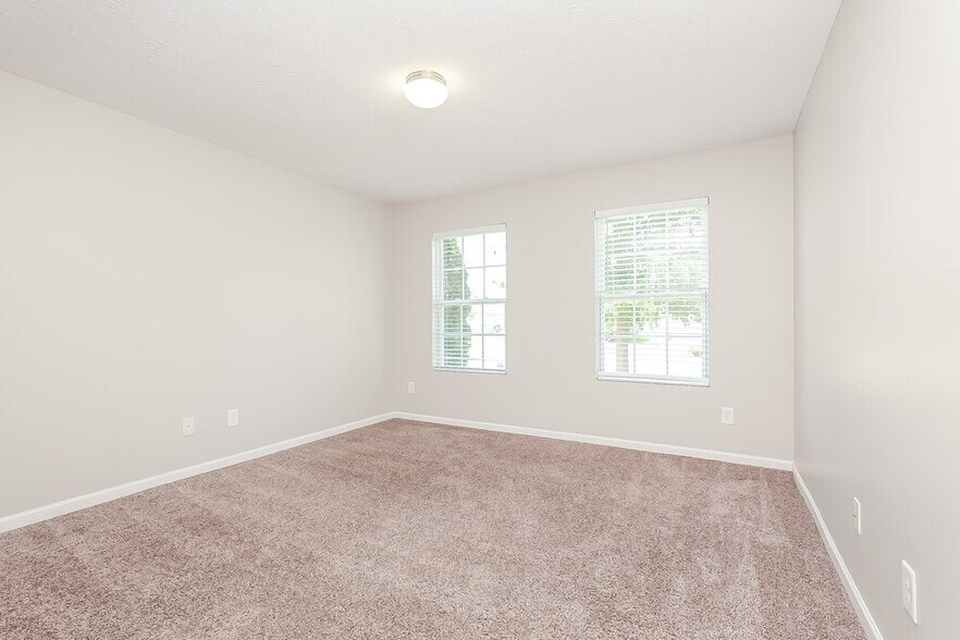 Building Photo - 3618 Blaze Dr