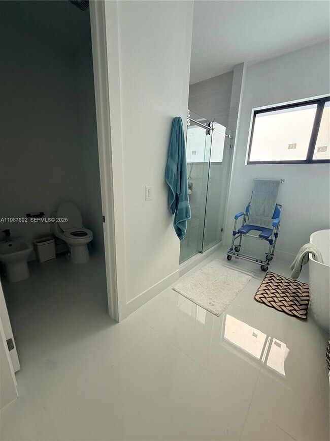 Building Photo - 15455 SW 232nd St