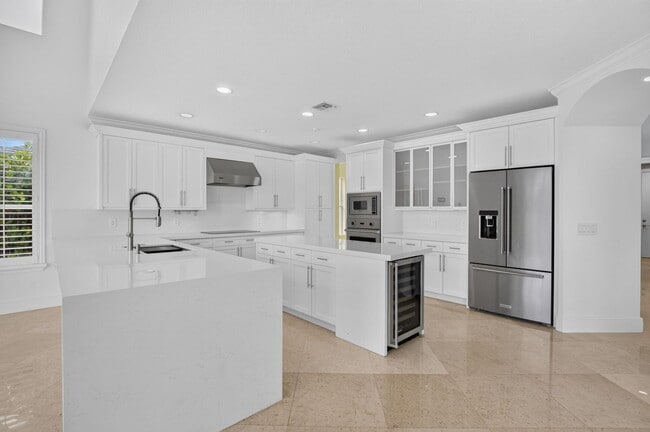 Building Photo - 9511 Savona Winds Dr