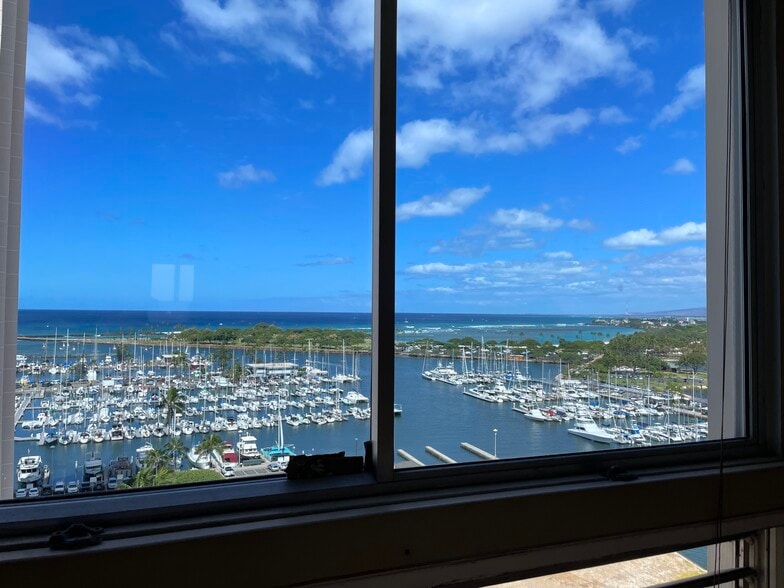 Building Photo - 1676 Ala Moana Blvd