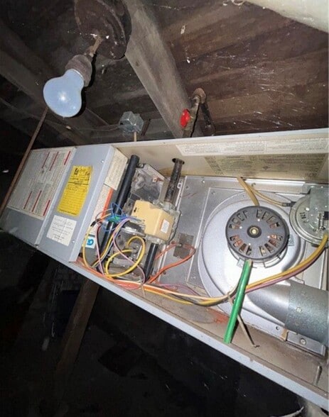 Building Photo - 925 W Olive St