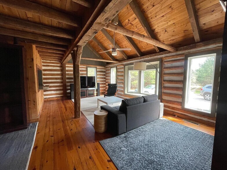 Building Photo - 357 Sam Jones Rd