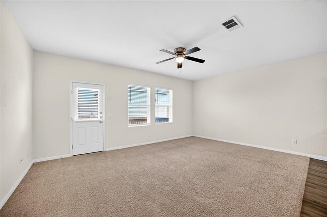 Building Photo - 14413 Shooter McGavin Dr