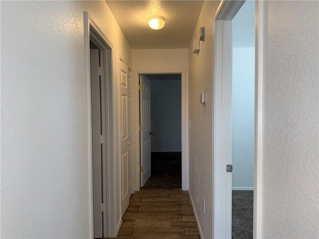 Building Photo - 807 Gemstone Ave