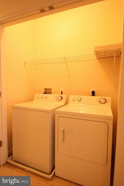 Building Photo - 3810 Lightfoot St