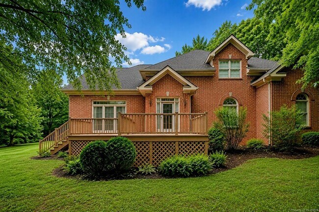 Building Photo - 3691 Bridgewater Dr