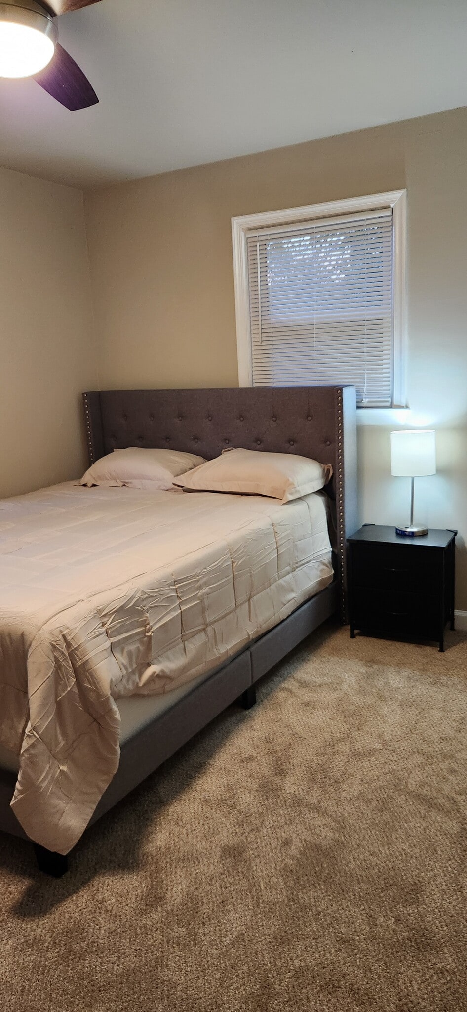 Building Photo - 948 White Oak Dr