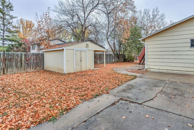Building Photo - 836 Winchester Dr