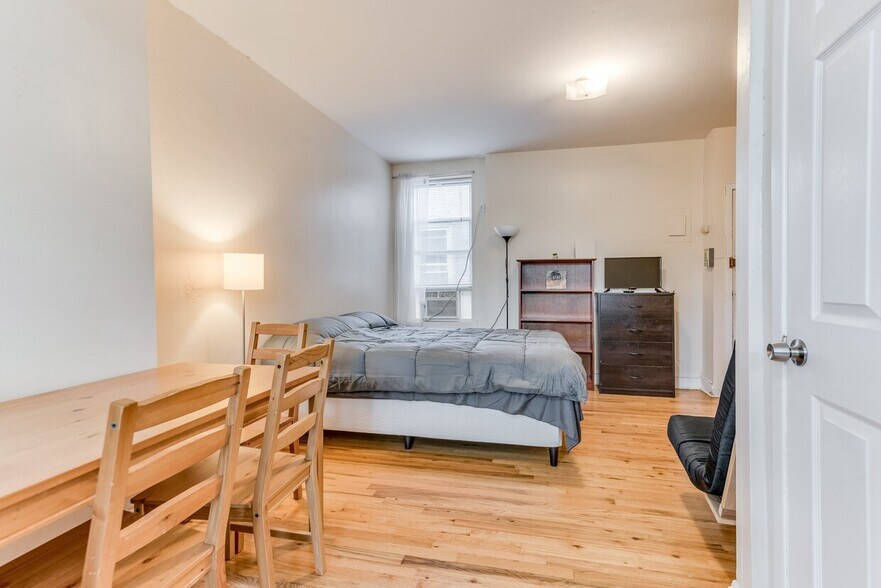 Building Photo - 41-32 53rd Street