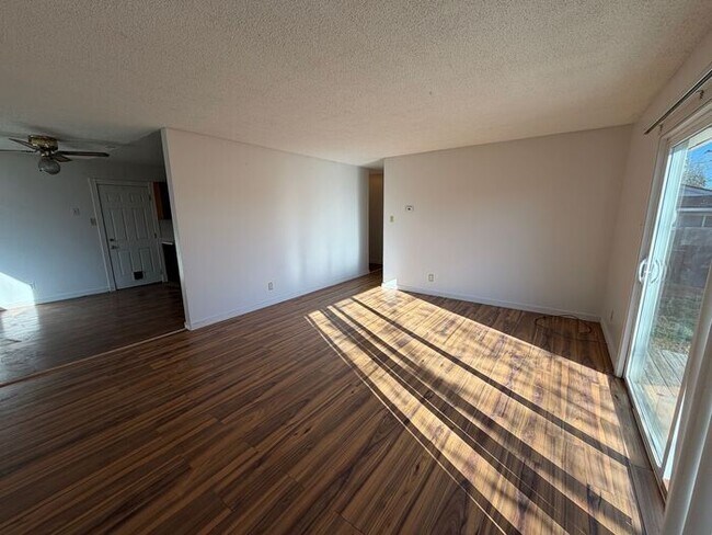 Building Photo - 2600 Apollo Way