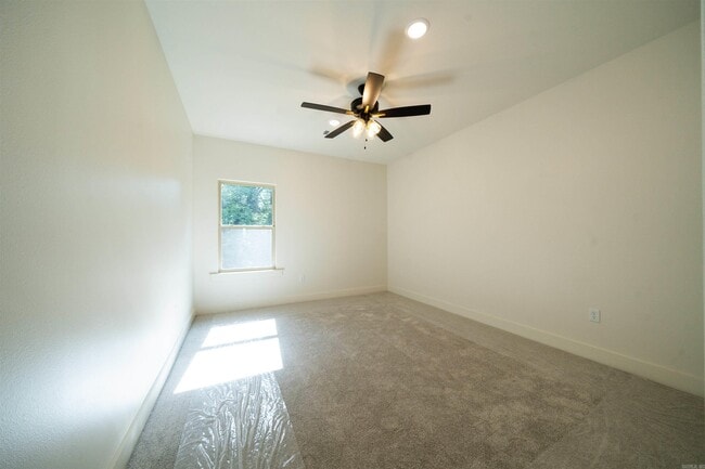 Building Photo - 15112 Matterhorn Lp