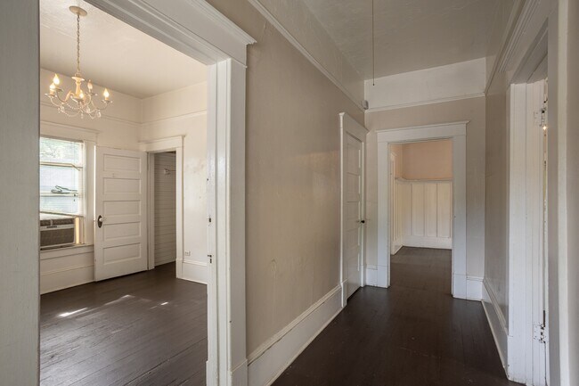 Building Photo - 278 Humboldt Ave