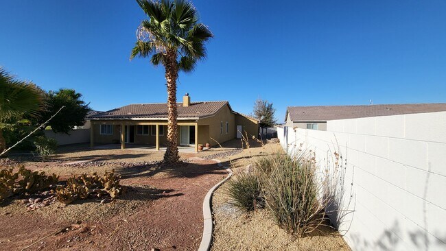 Building Photo - MAYFIELD RANCH ESTATES - N. Mayfield Ranch...