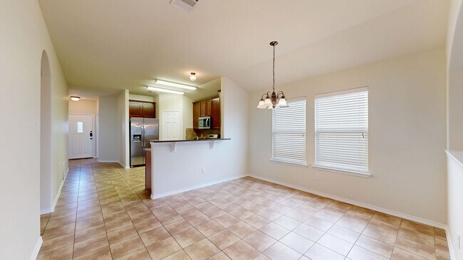 Building Photo - REMODELED BEAUTY WAITING FOR YOU BY FORT H...