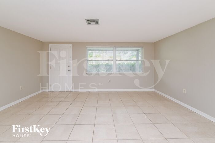 Building Photo - 8726 Cochise Ln
